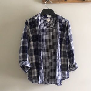 ✨J. Crew Blue Plaid Boy Fit Flannel✨
